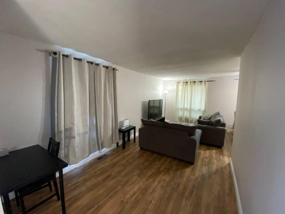 Kingston Comfort Hub Zewnętrze zdjęcie
