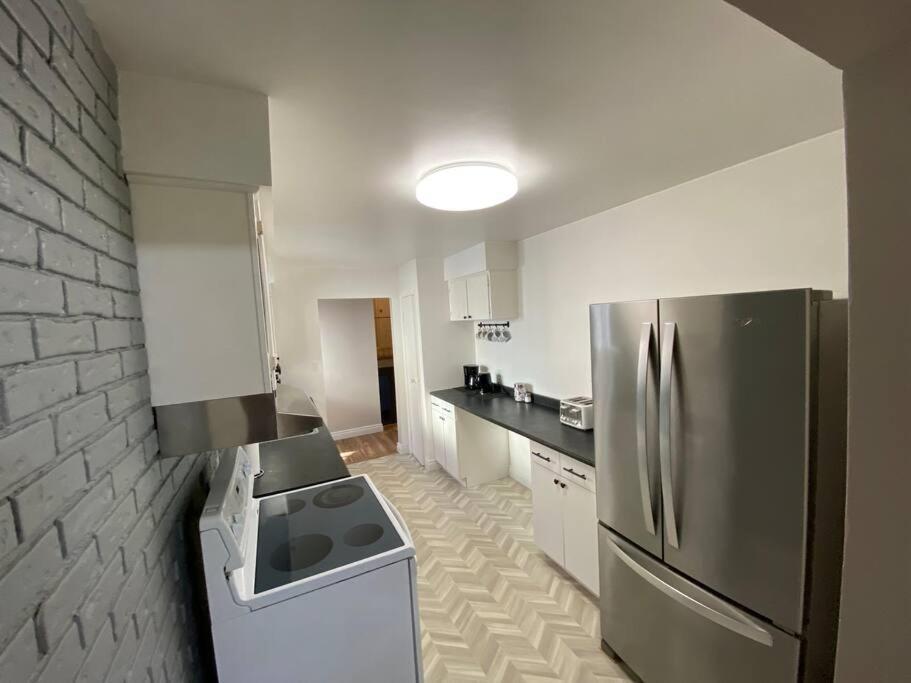 Kingston Comfort Hub Zewnętrze zdjęcie